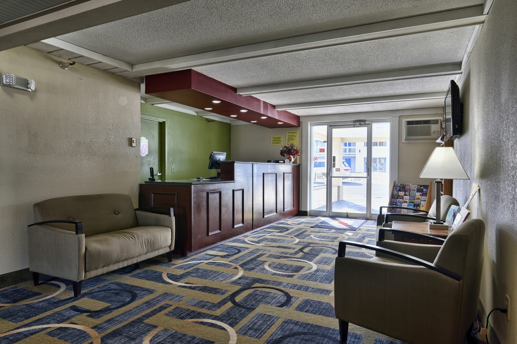 Super 8 By Wyndham Bangor Otel Dış mekan fotoğraf